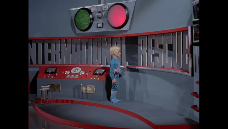 TrappedInTheSky00102