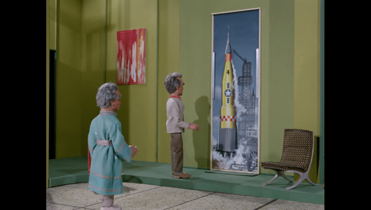 TrappedInTheSky00114