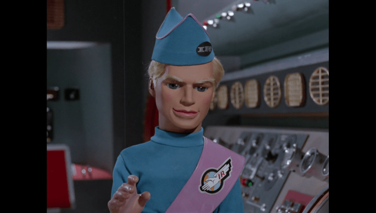 TrappedInTheSky00133