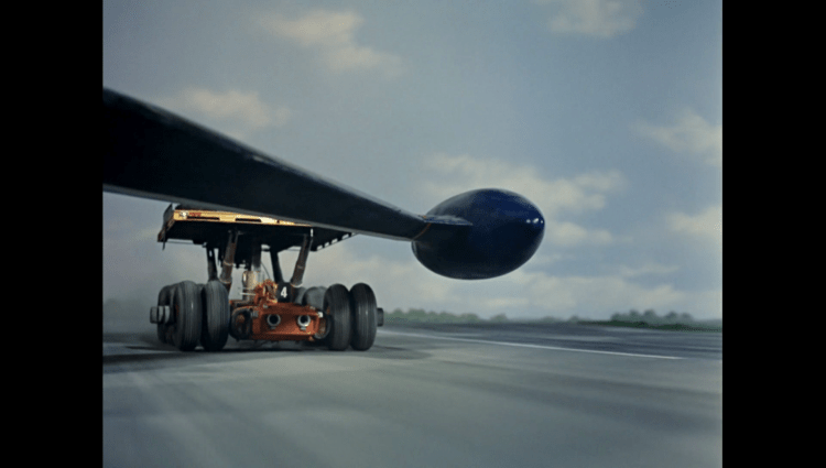 TrappedInTheSky00346