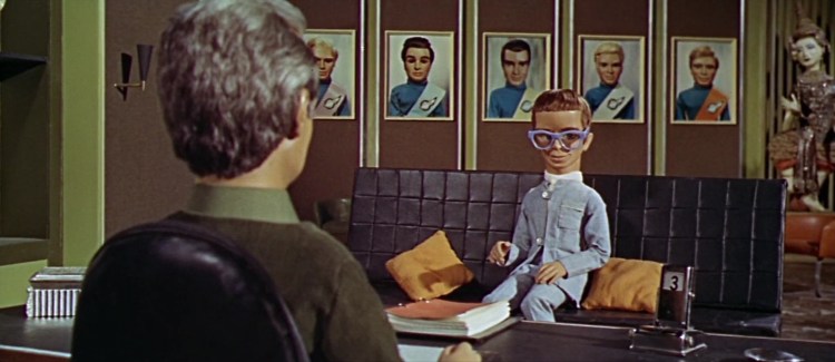 Thunderbird600170