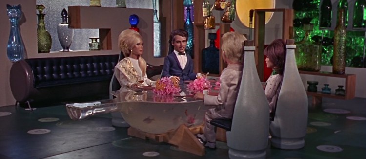 Thunderbird601761.jpg