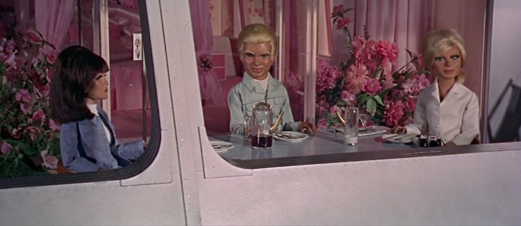 Thunderbird601841.jpg