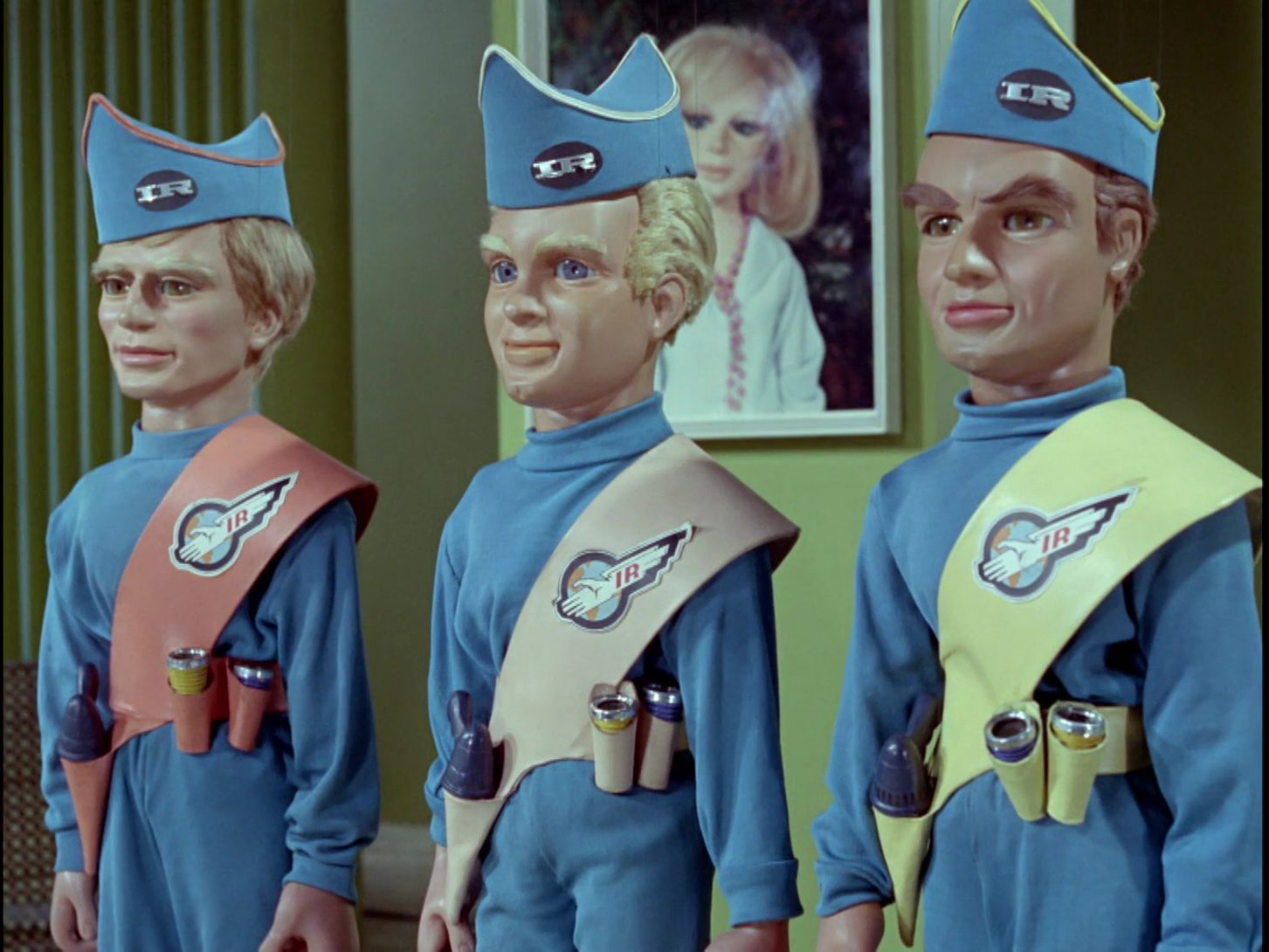 Gordon, Alan, and Virgil Tracy in the Thunderbirds episode, Cry Wolf.