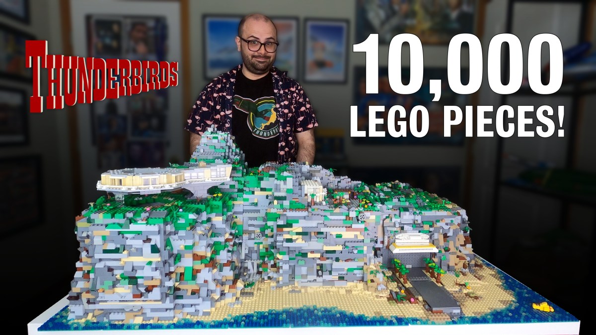 LEGO Tracy Island